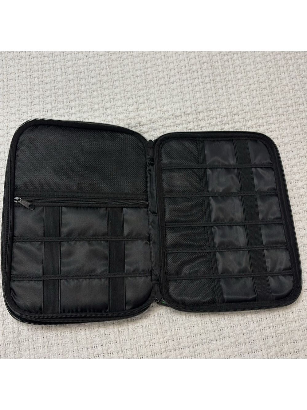 Electronic organizer bag pouch 2 zippered sections multi interior pockets NEW - Picture 9 of 16
